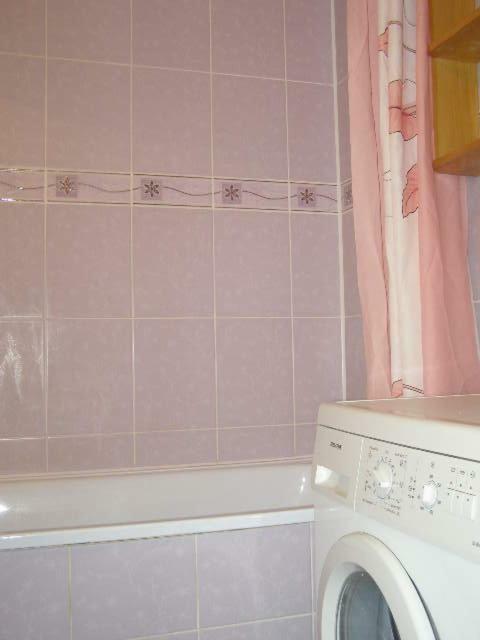 Comfortable Apartments In Centre With 3 Bedrooms Rivne Exterior photo